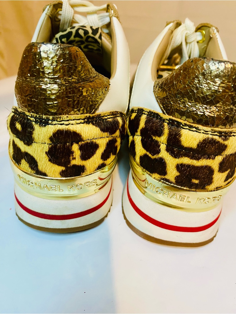MICHAEL Michael Kors White, Tan & Leopard Accent Girls Big Kid Sneakers - Picture 4 of 10